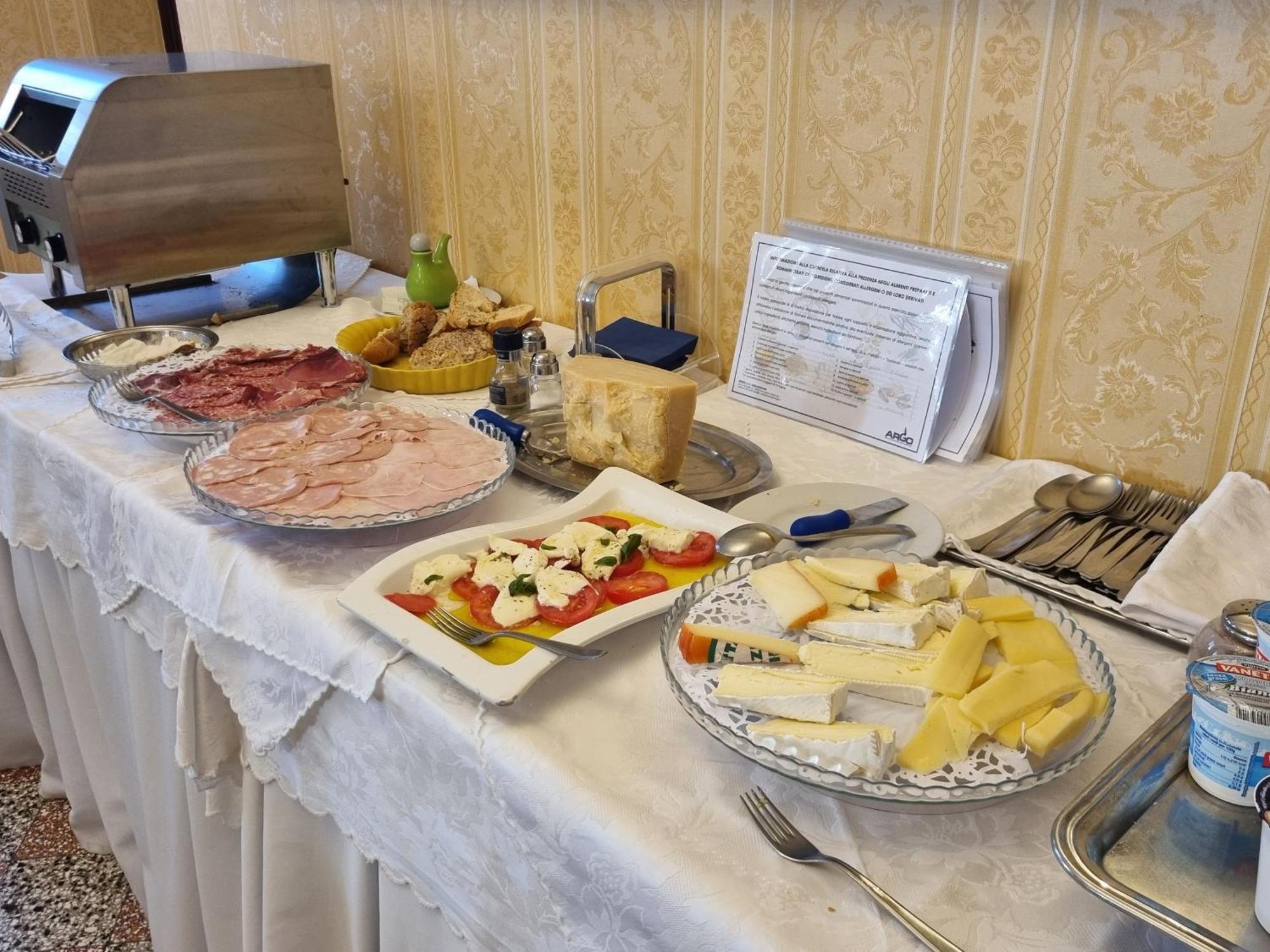 Albergo Il Marzocco - Hotel Dal 1860 Montepulciano Stazione Kültér fotó