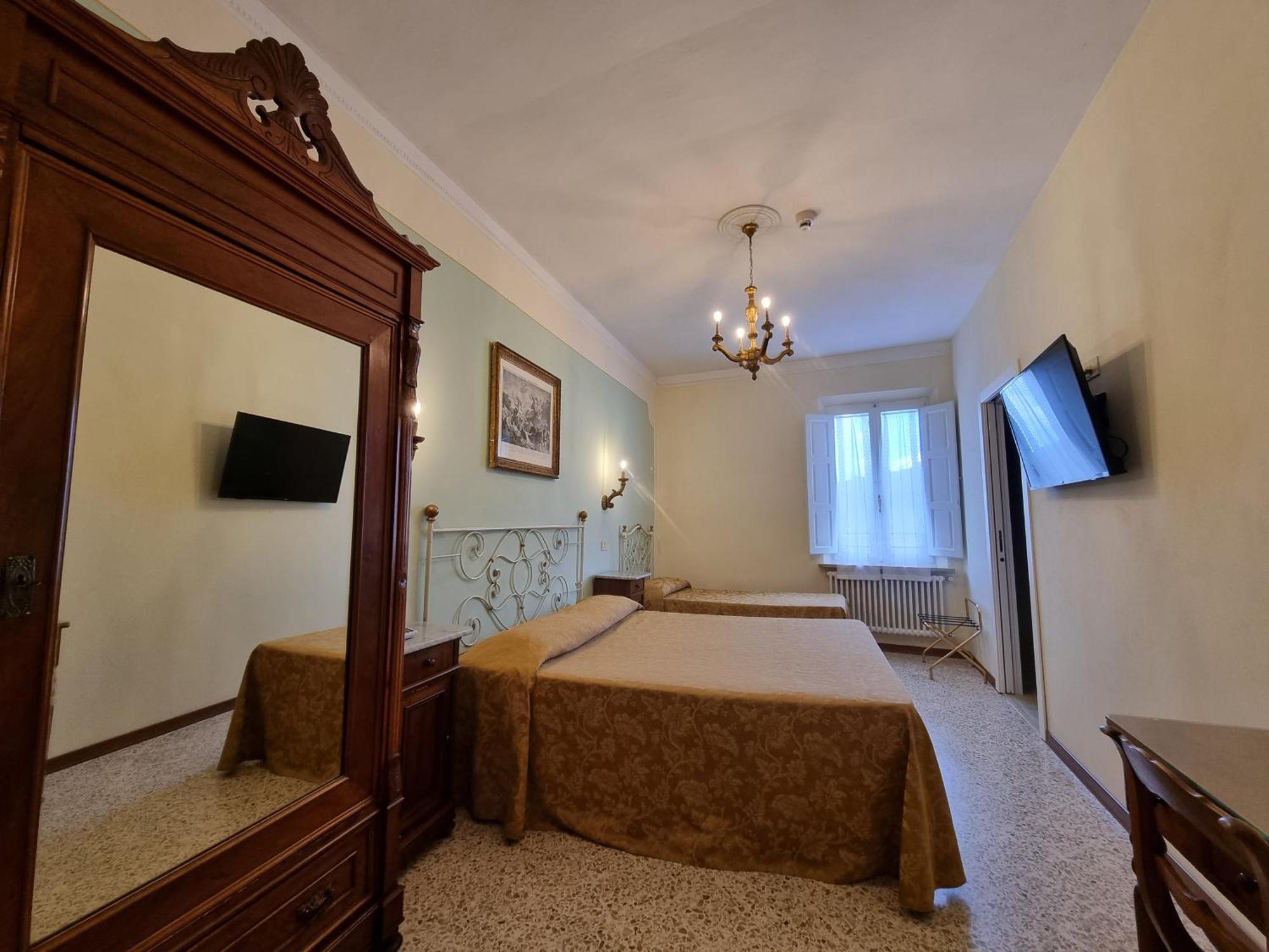 Albergo Il Marzocco - Hotel Dal 1860 Montepulciano Stazione Kültér fotó