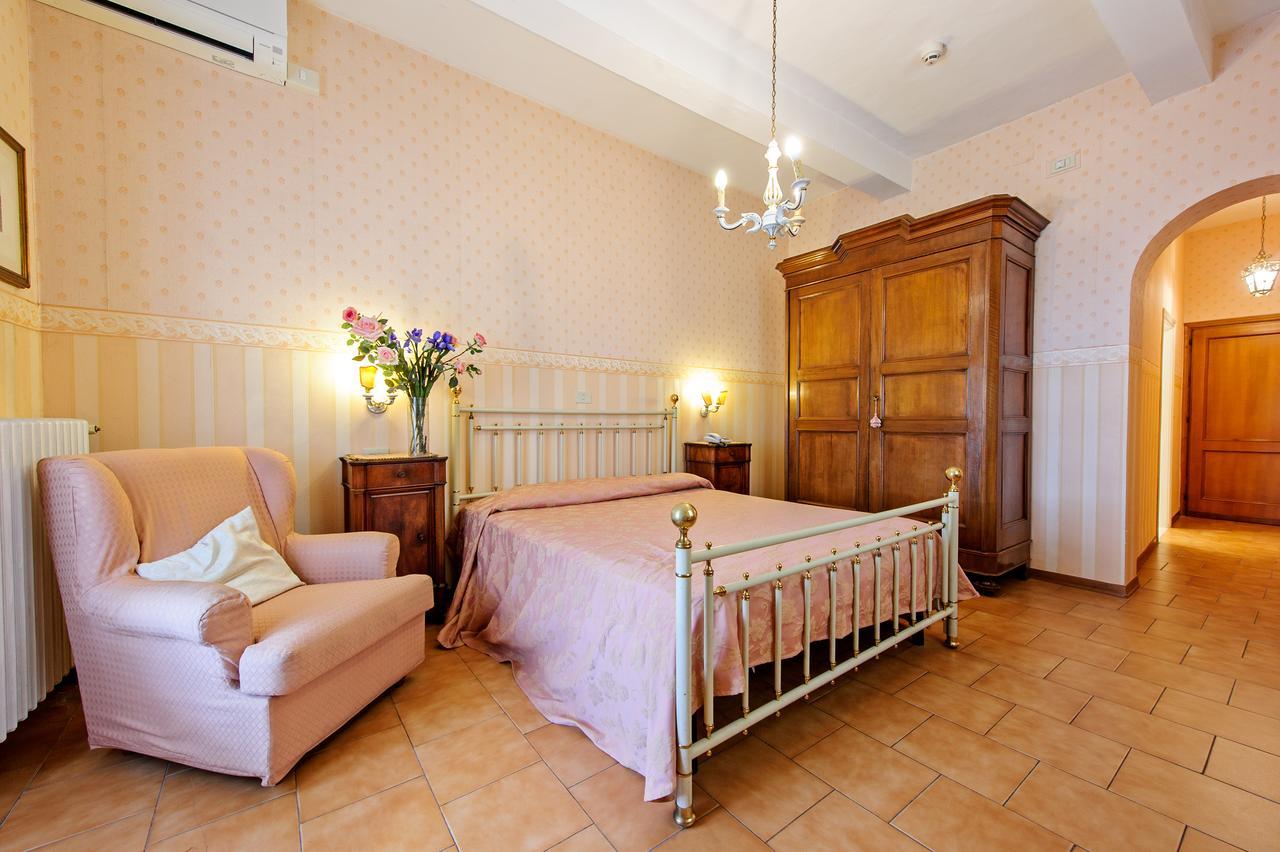Albergo Il Marzocco - Hotel Dal 1860 Montepulciano Stazione Kültér fotó